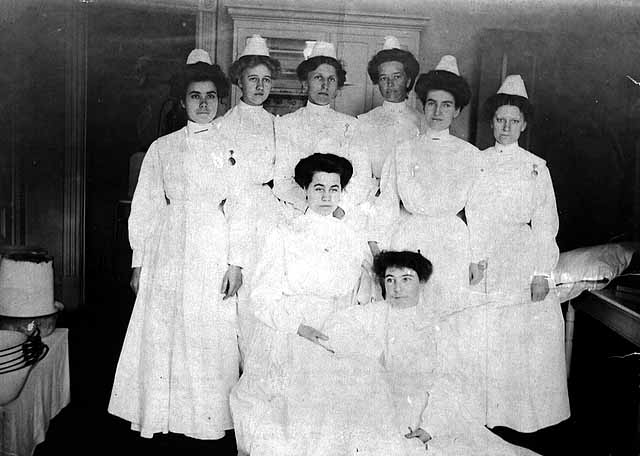 Abbott Hospital nursing staff in 1908